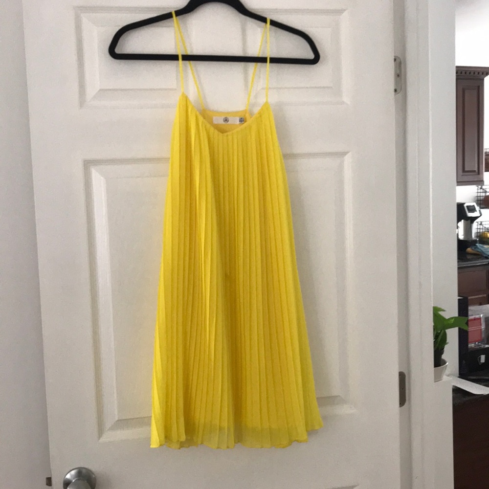 Yellow dress